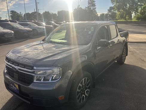 Used 2024 Ford Maverick Lariat w/ 4K Tow Package AWD/4WD image 3