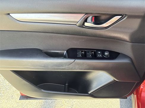 Used 2019 MAZDA CX-5 Sport image 13
