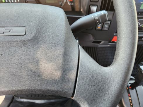 New 2025 Chevrolet Low Cab Forward image 30