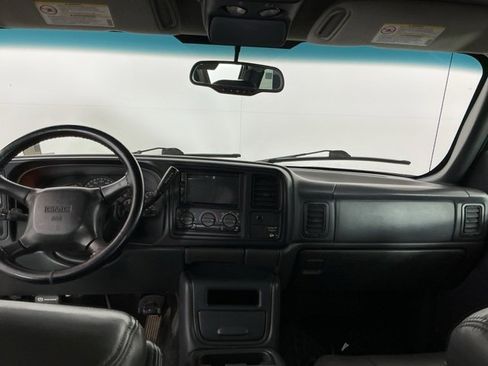 Used 2002 GMC Sierra 2500 SLT w/ SLT Marketing Option Pkg image 21