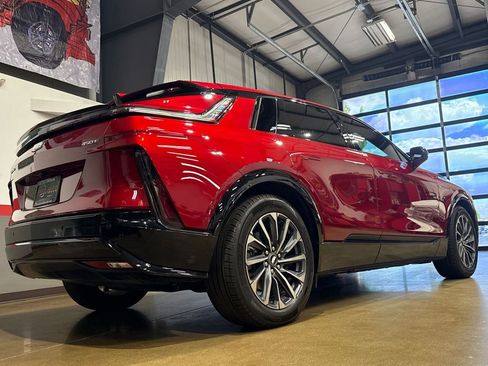 Used 2026 Cadillac Lyriq Sport RWD image 34