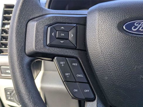 Used 2019 Ford F250 XLT w/ XLT Premium Package image 28