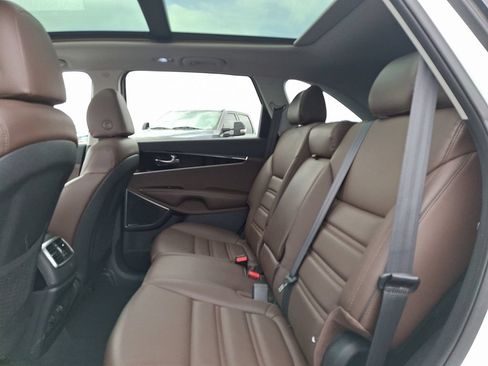 Used 2020 Kia Sorento SX AWD/4WD image 11