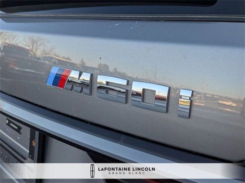 Used 2025 BMW X7 M60i w/ Climate Comfort Package image 10