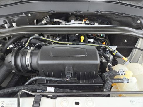 Used 2022 Ford Explorer ST-Line image 30