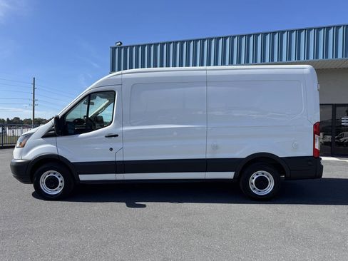 Used 2018 Ford Transit 350 148 Medium Roof RWD image 38