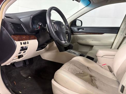 Used 2013 Subaru Legacy 2.5i Limited image 22