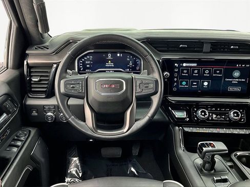 Used 2023 GMC Sierra 1500 AT4X image 5