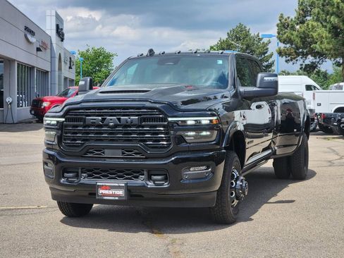 New 2026 RAM 3500 Limited AWD/4WD image 4