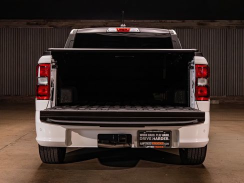 Used 2025 Ford Maverick Lobo image 8