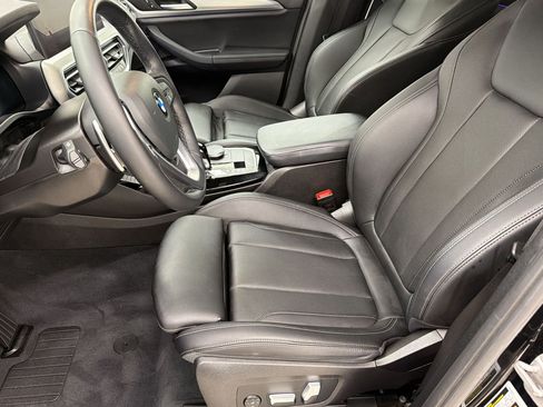 Used 2024 BMW X3 sDrive30i w/ Premium Package RWD image 5