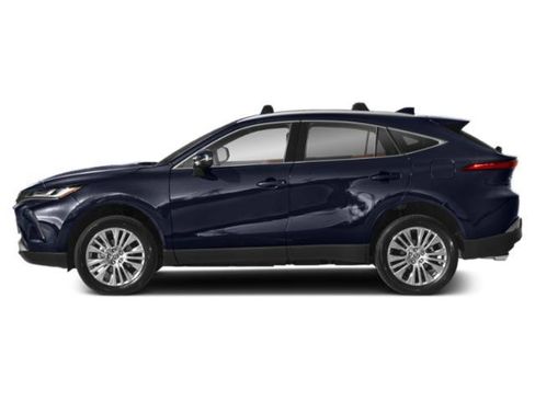 Used 2024 Toyota Venza XLE AWD/4WD image 3