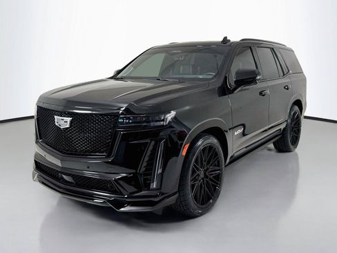 Used 2023 Cadillac Escalade V w/ LPO, ONYX Package AWD/4WD image 10