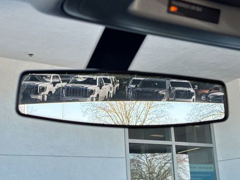 Used 2015 GMC Sierra 1500 2WD Regular Cab image 23