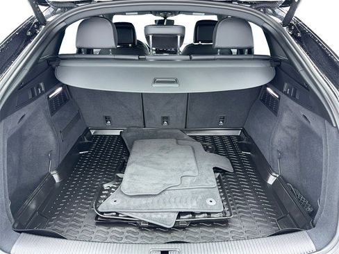 Used 2024 Audi Q5 2.0T Premium w/ Convenience Package image 12