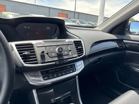 Used 2015 Honda Accord Sport image 25