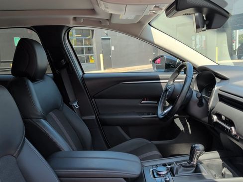 Used 2024 MAZDA CX-50 AWD 2.5 S w/ Premium Package image 27