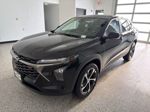 New 2026 Chevrolet Trax RS image 7