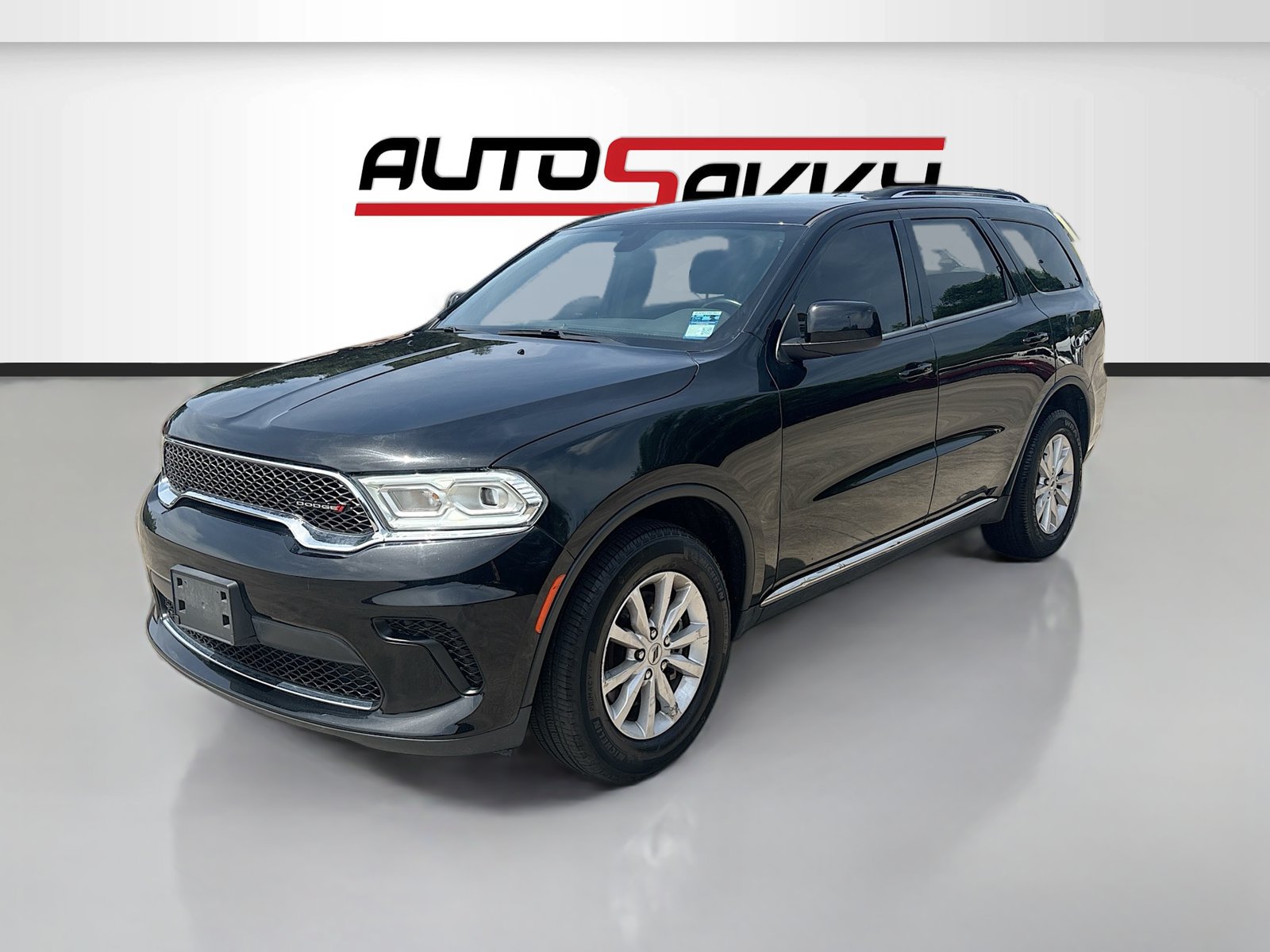 Used 2023 Dodge Durango SXT RWD image 3