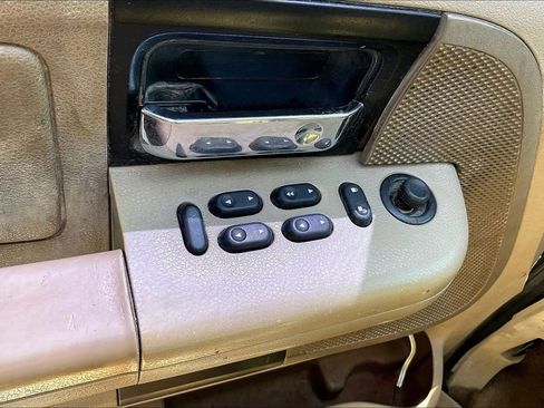 Used 2005 Ford F150 STX RWD image 26