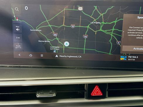 Used 2024 Kia Sorento S image 13