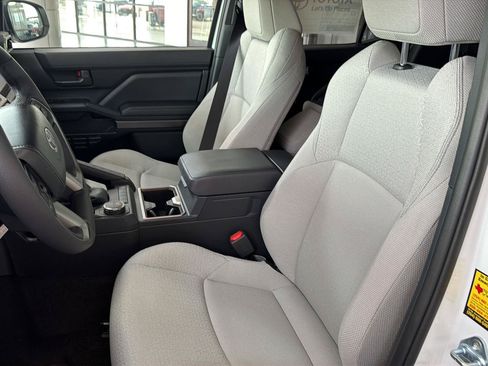 New 2026 Toyota 4Runner SR5 RWD image 13