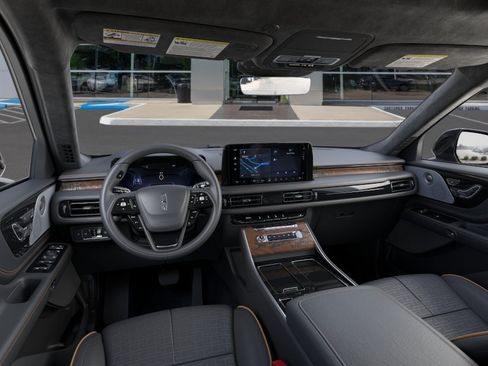 New 2026 Lincoln Aviator Black Label w/ Jet Appearance Package AWD/4WD image 9