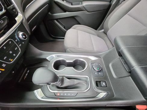 Certified 2023 Chevrolet Traverse LT image 20