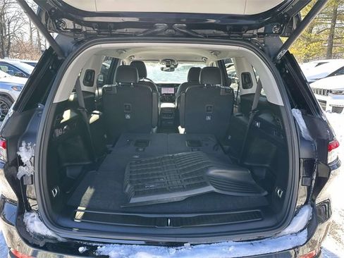 Certified 2023 Jeep Grand Cherokee L Limited image 20