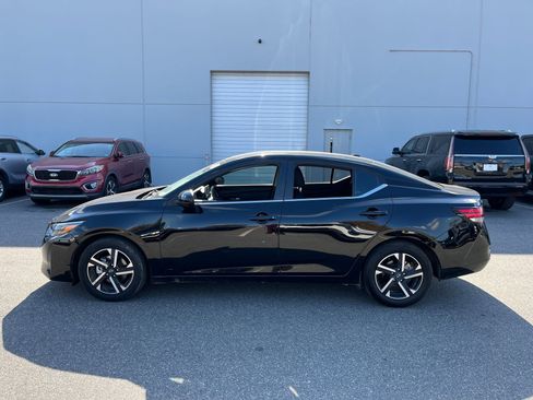 Used 2024 Nissan Sentra SV image 5