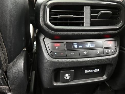 Certified 2023 Honda Pilot Elite image 36