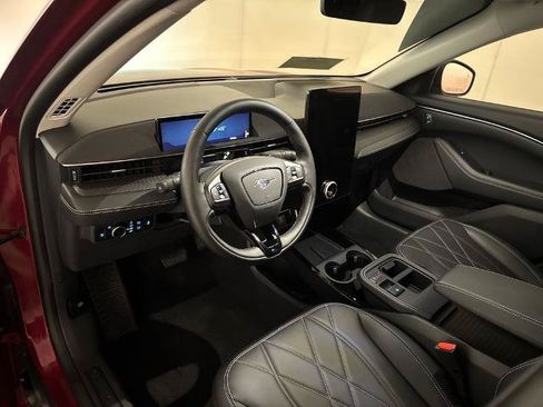 Certified 2025 Ford Mustang Mach-E Select w/ Comfort Package Lite AWD/4WD image 5
