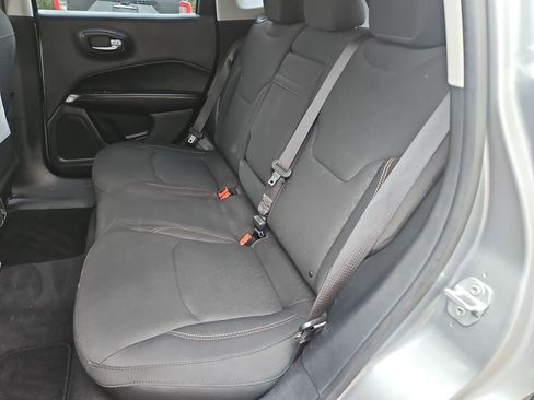 Used 2018 Jeep Compass Sport AWD/4WD image 24