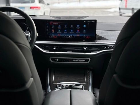 Used 2025 BMW X5 M60i w/ Executive Package image 63