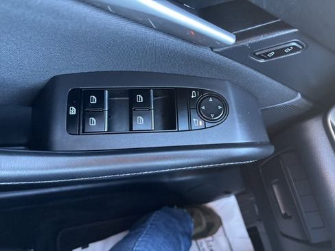 Used 2023 MAZDA CX-30 AWD 2.5 S image 24