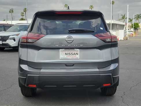 New 2026 Nissan Rogue SV FWD image 6