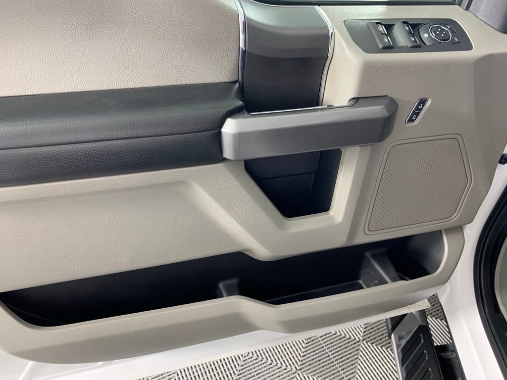 Used 2019 Ford F150 XLT w/ Equipment Group 302A Luxury AWD/4WD image 22