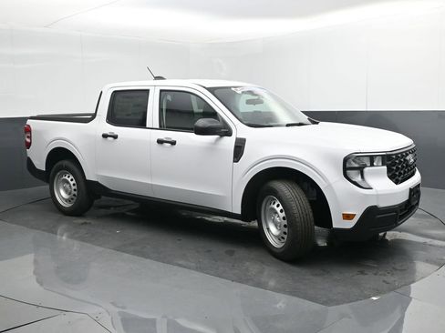 New 2025 Ford Maverick XL w/ 4K Tow Package image 8