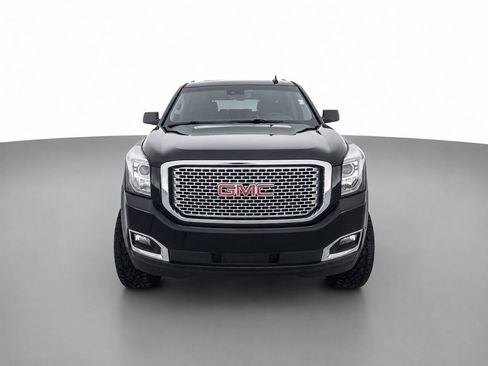 Used 2017 GMC Yukon XL Denali w/ Open Road Package AWD/4WD image 2
