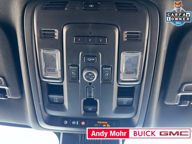 Used 2024 GMC Yukon Denali Ultimate AWD/4WD image 35