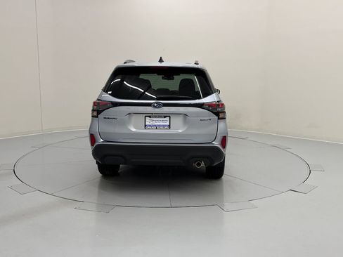 New 2026 Subaru Forester Touring AWD/4WD image 5
