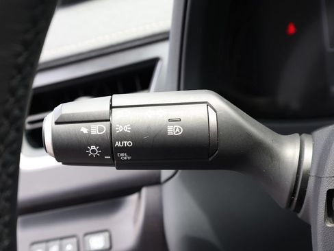 Used 2025 Lexus UX 300h FWD image 34