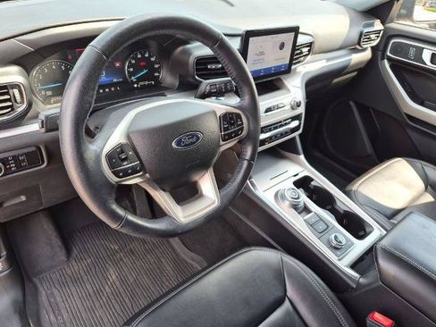 Certified 2023 Ford Explorer XLT w/ Equipment Group 202A AWD/4WD image 12