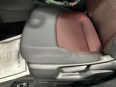 Used 2026 Toyota Corolla SE FWD image 12