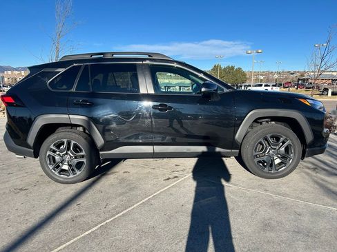 Used 2024 Toyota RAV4 Adventure image 9