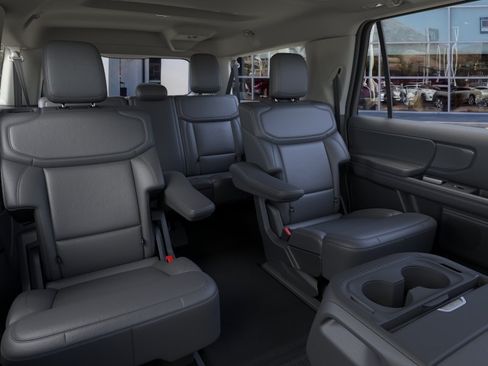 New 2026 Ford Expedition Max Active AWD/4WD image 12