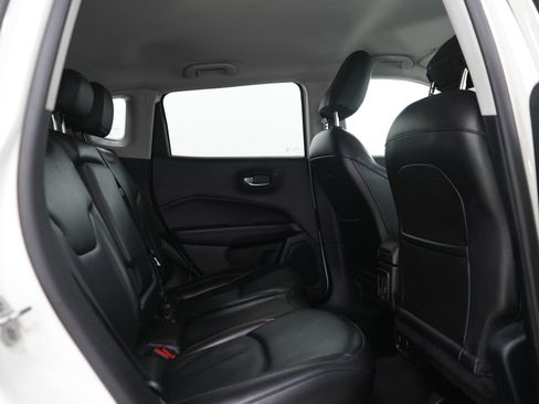 Used 2020 Jeep Compass Limited AWD/4WD image 9