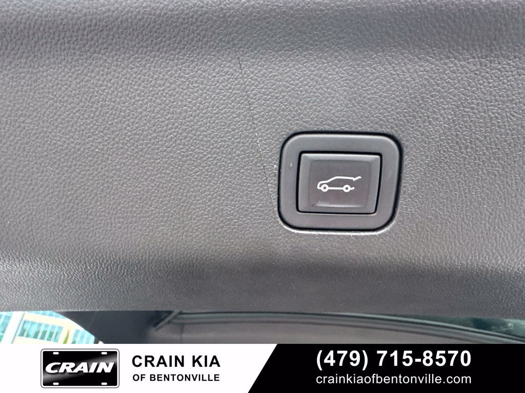 Used 2024 Chevrolet Tahoe LT w/ LT Signature Package AWD/4WD image 26
