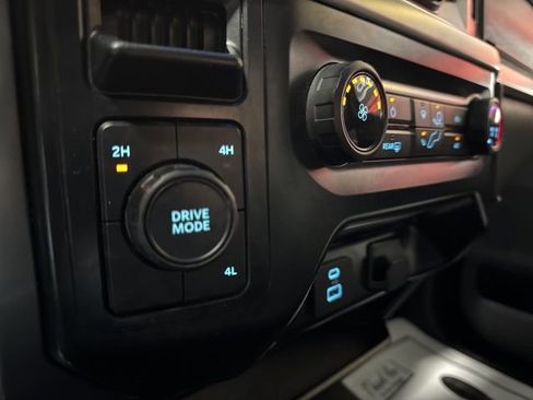 Used 2023 Ford F150 XLT image 12