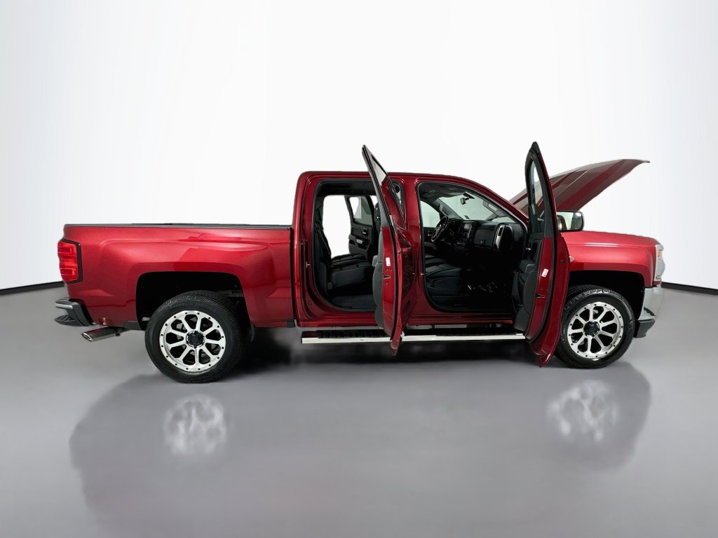 Used 2018 Chevrolet Silverado 1500 LT w/ Texas Edition RWD image 27